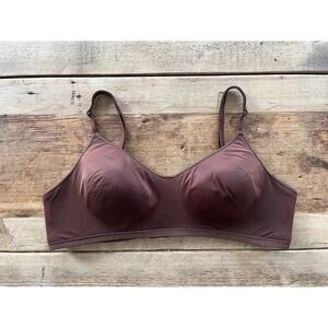 Victoria's Secret Ganache Brown SMALL Angelight Wireless Scoop Bra